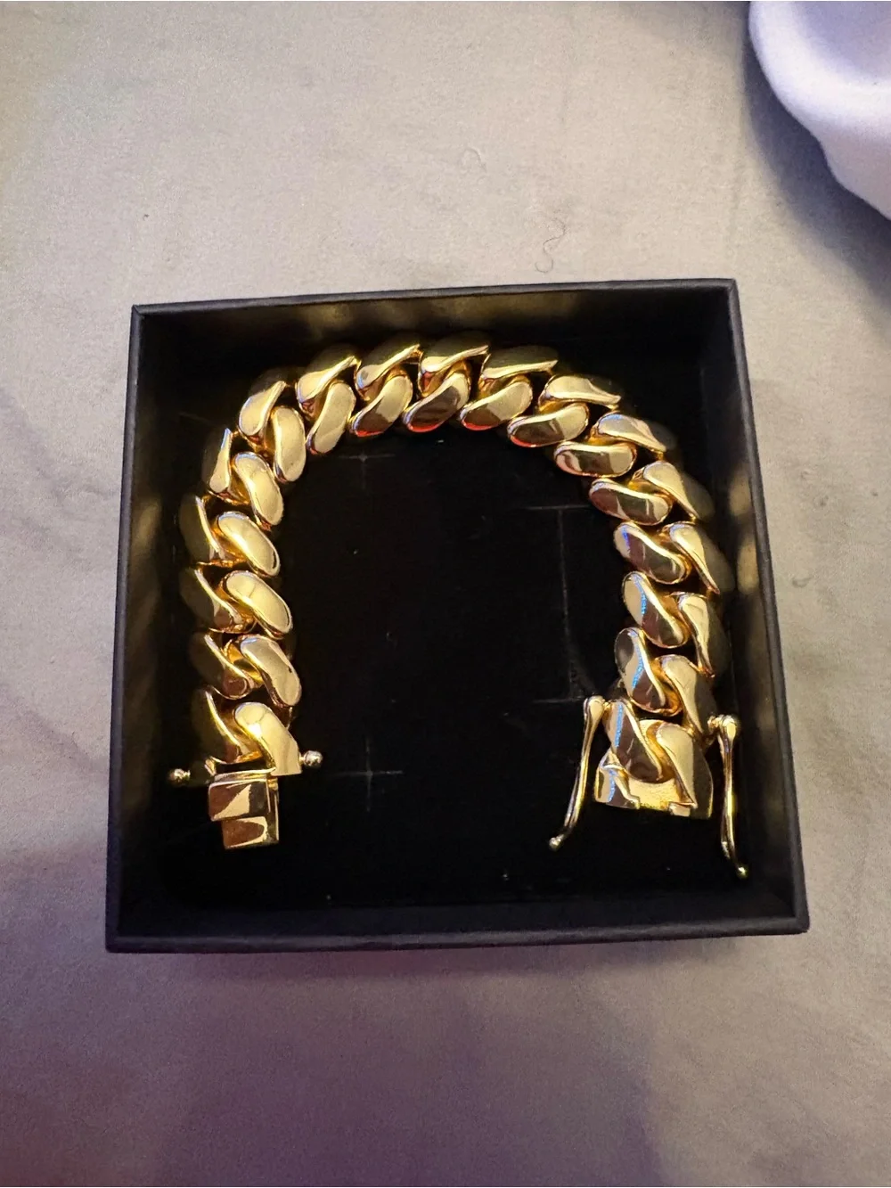 Men's Polished Gold Cuban Link Bracelet